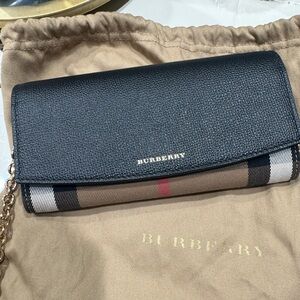 NEW Burberry Wallet Purse